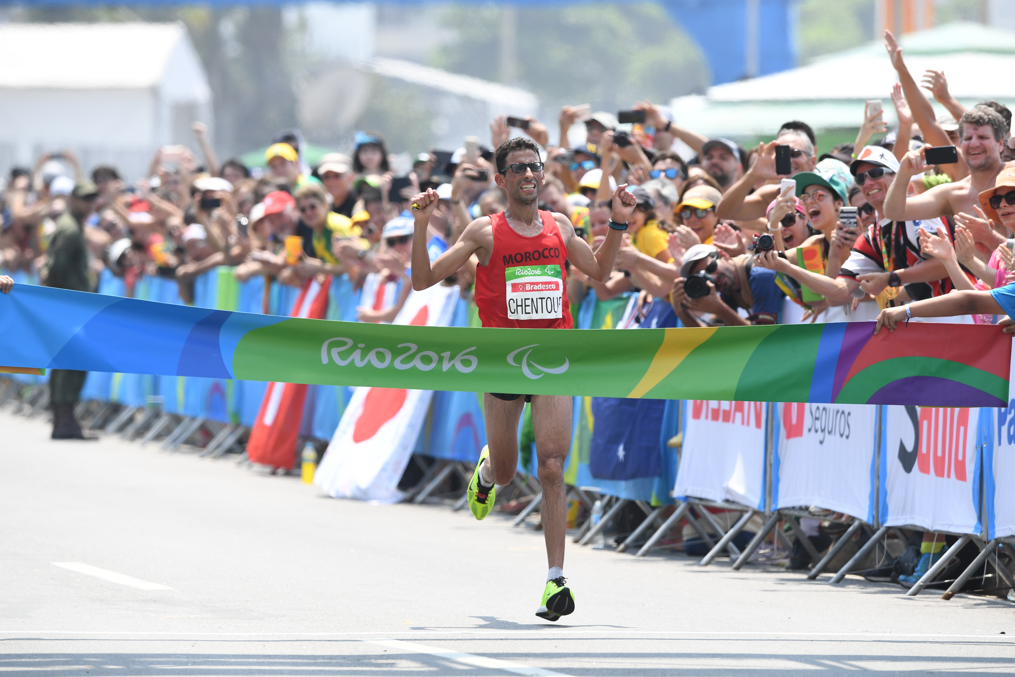 Morocco’s El Amin Chentouf at the Rio 2016 Paralympic marathon in Copacabana, 18 September 2016.