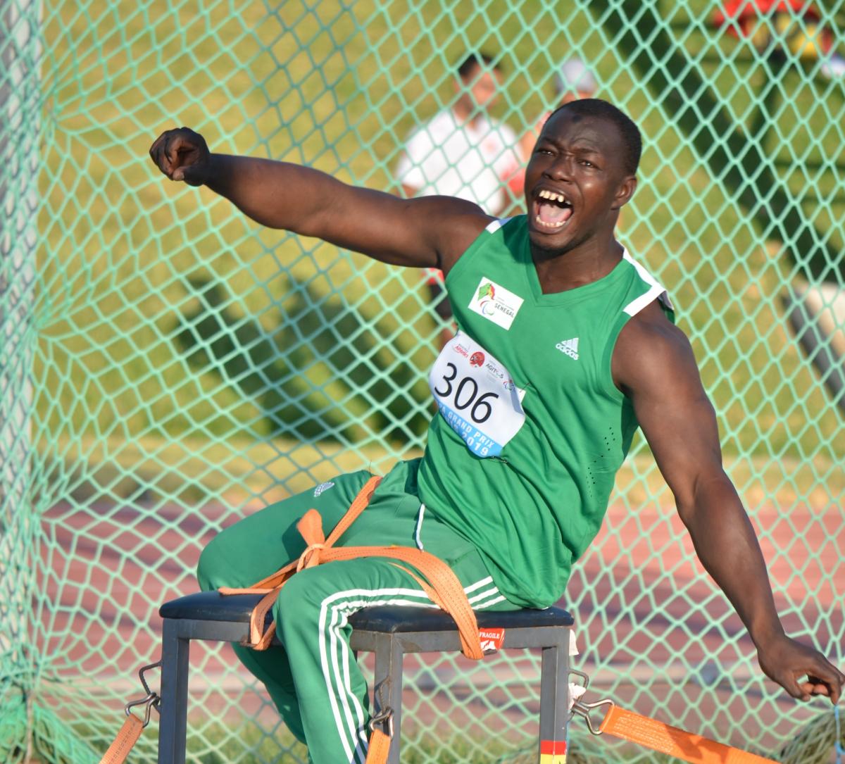 El lanzador senegalés Boubacar Cissokho en disco